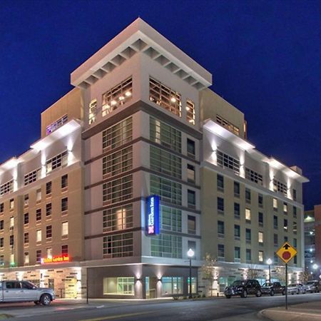 Hilton Garden Inn Little Rock Downtown Extérieur photo